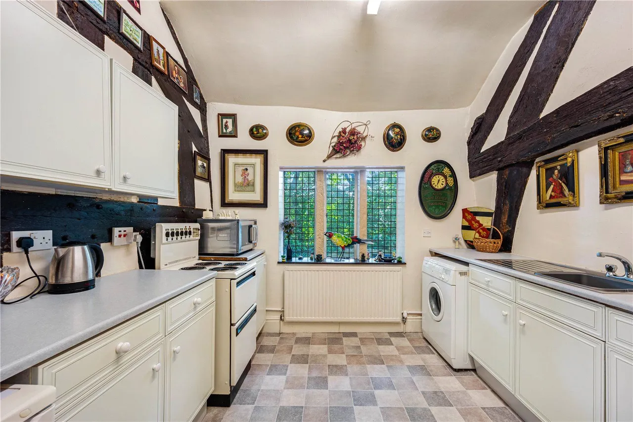 Featherstall Road, Littleborough, OL15, photo 33