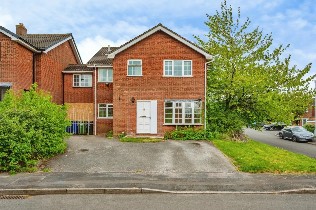 4 bed house for sale, Melmerby, Wilnecote, B77