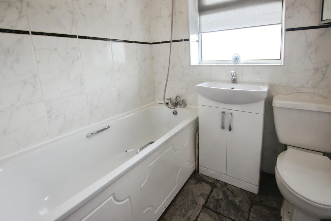 Taylor Road, Haydock, WA11, photo 10