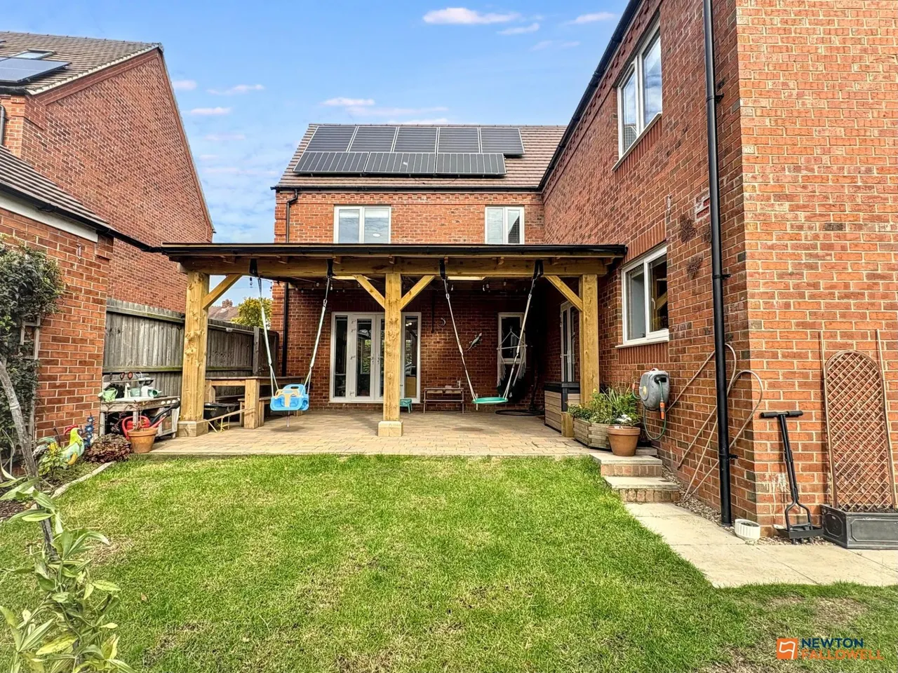 Blackham Road, Hugglescote, LE67, photo 4