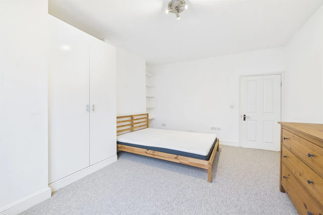 Streatham, London, SW16 5LX, photo 3
