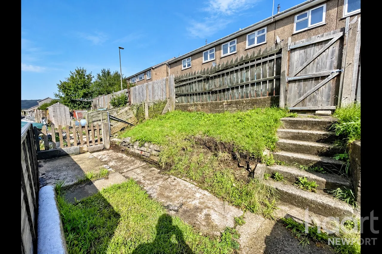 Forsythia Close, Newport, NP11, photo 13