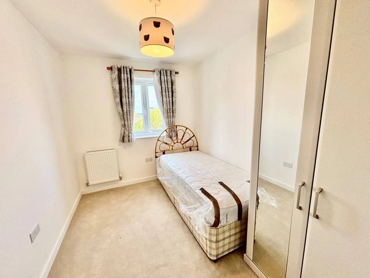 Young Close, Salisbury, SP2, photo 6