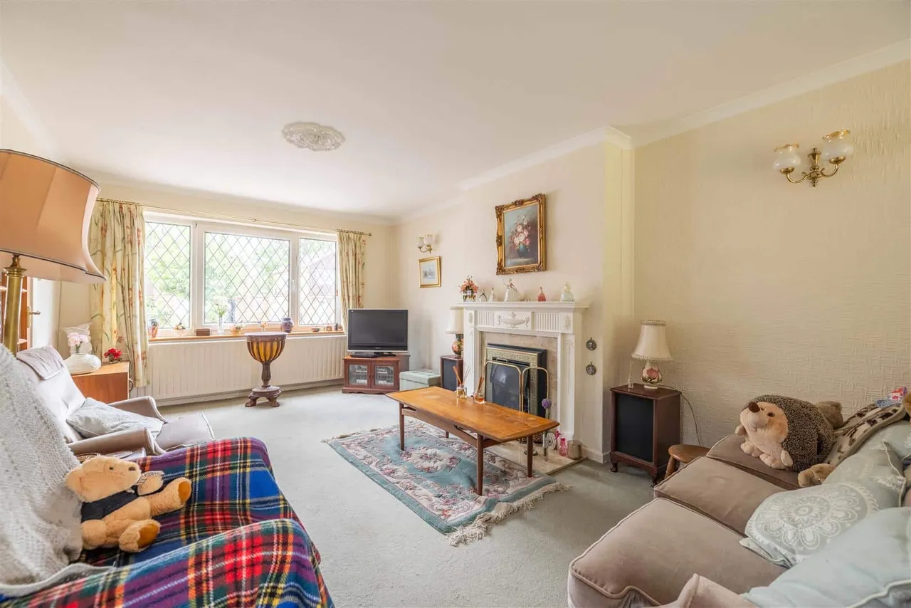 Addington Close, Windsor, SL4 4BP, photo 22