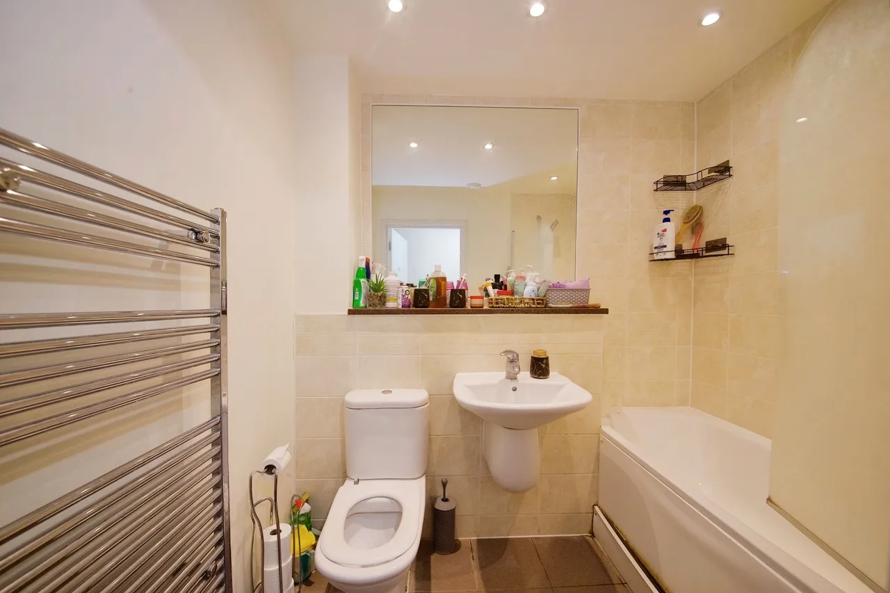 Chapel Court, 2 Rosedene Terrace, London, E10, photo 5