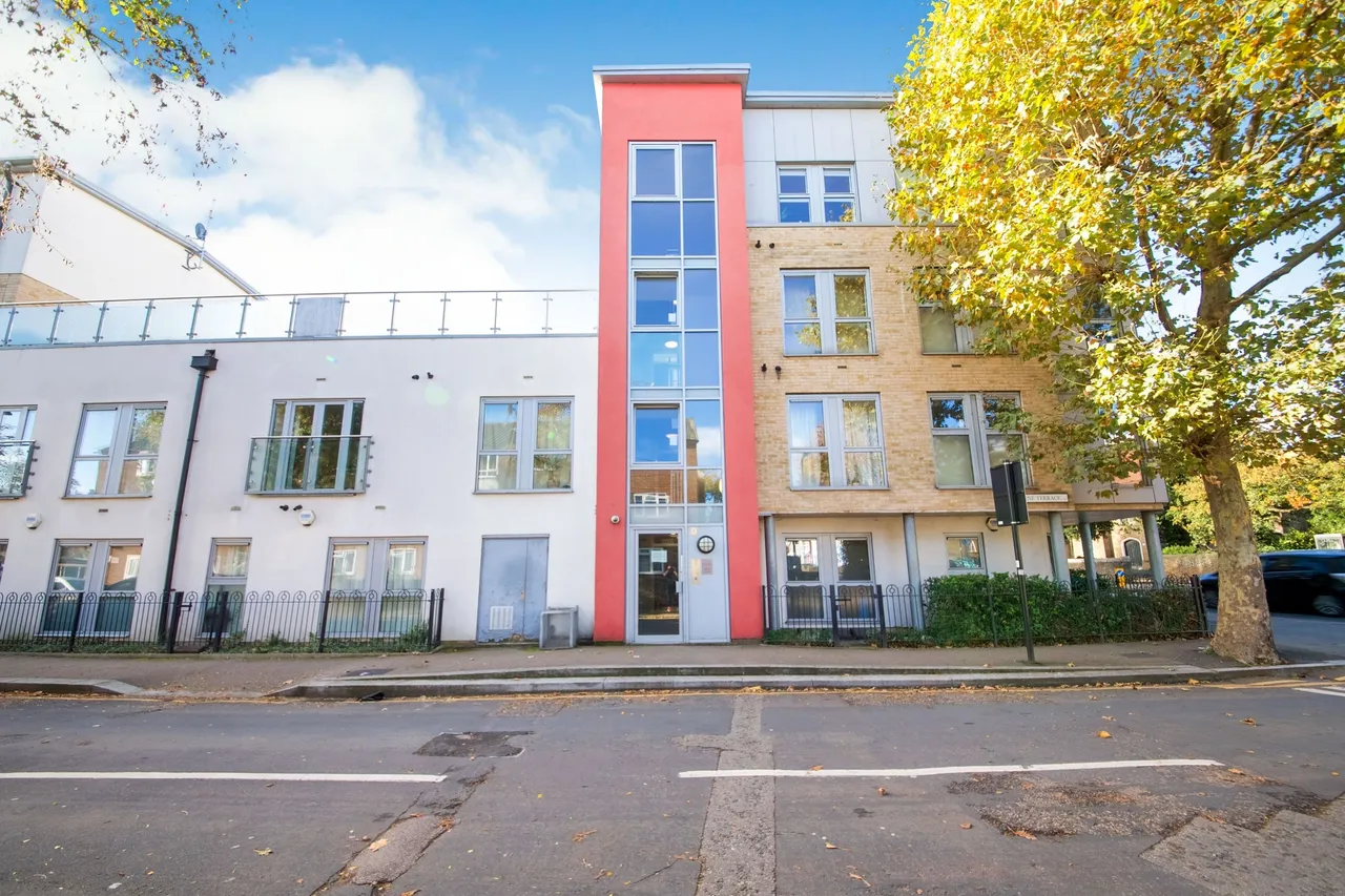 Chapel Court, 2 Rosedene Terrace, London, E10, photo 2