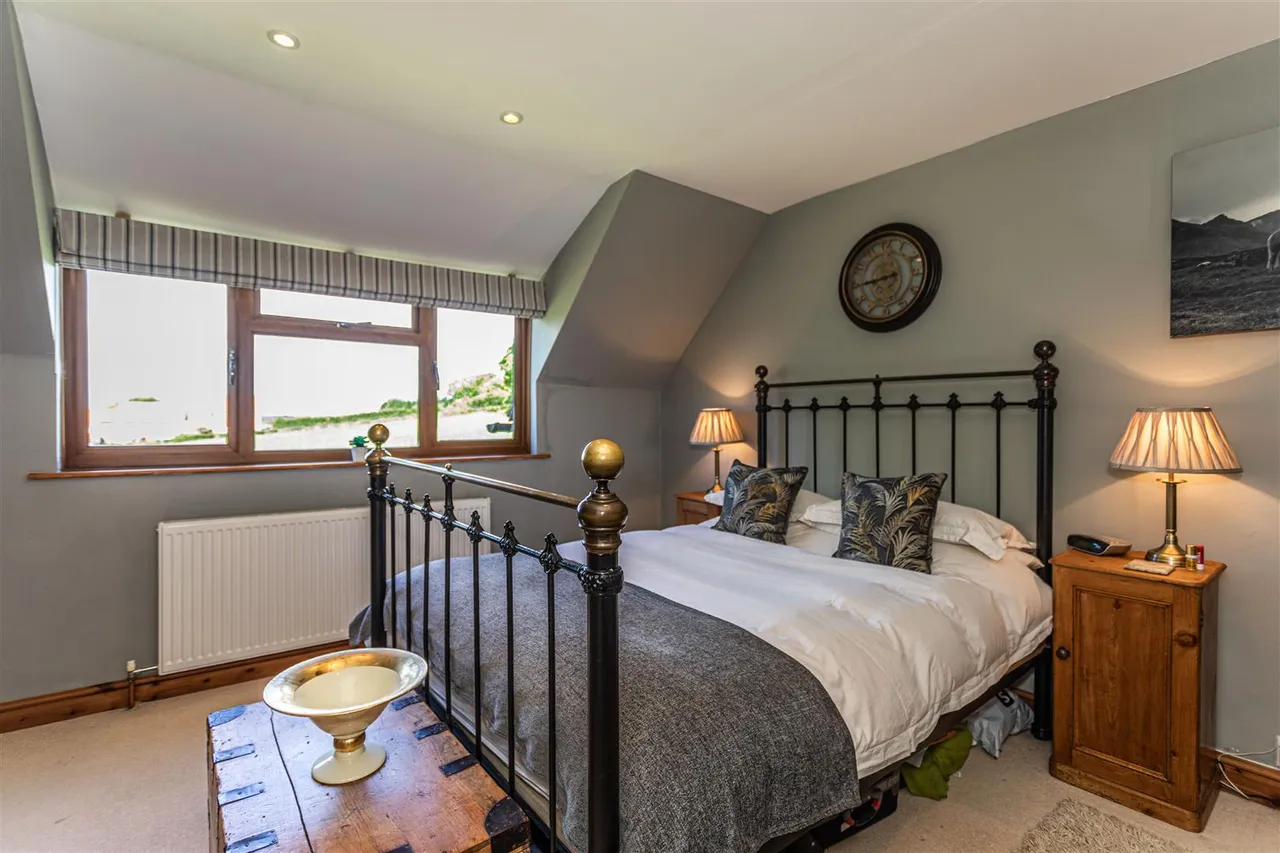 Lewes Road, Ridgewood, Uckfield, TN22 5SL, photo 35