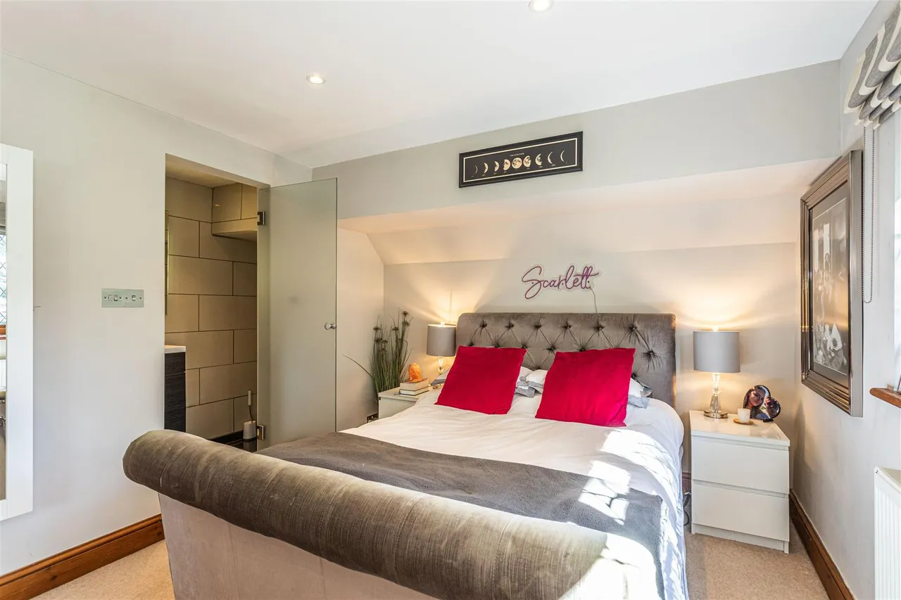 Lewes Road, Ridgewood, Uckfield, TN22 5SL, photo 39