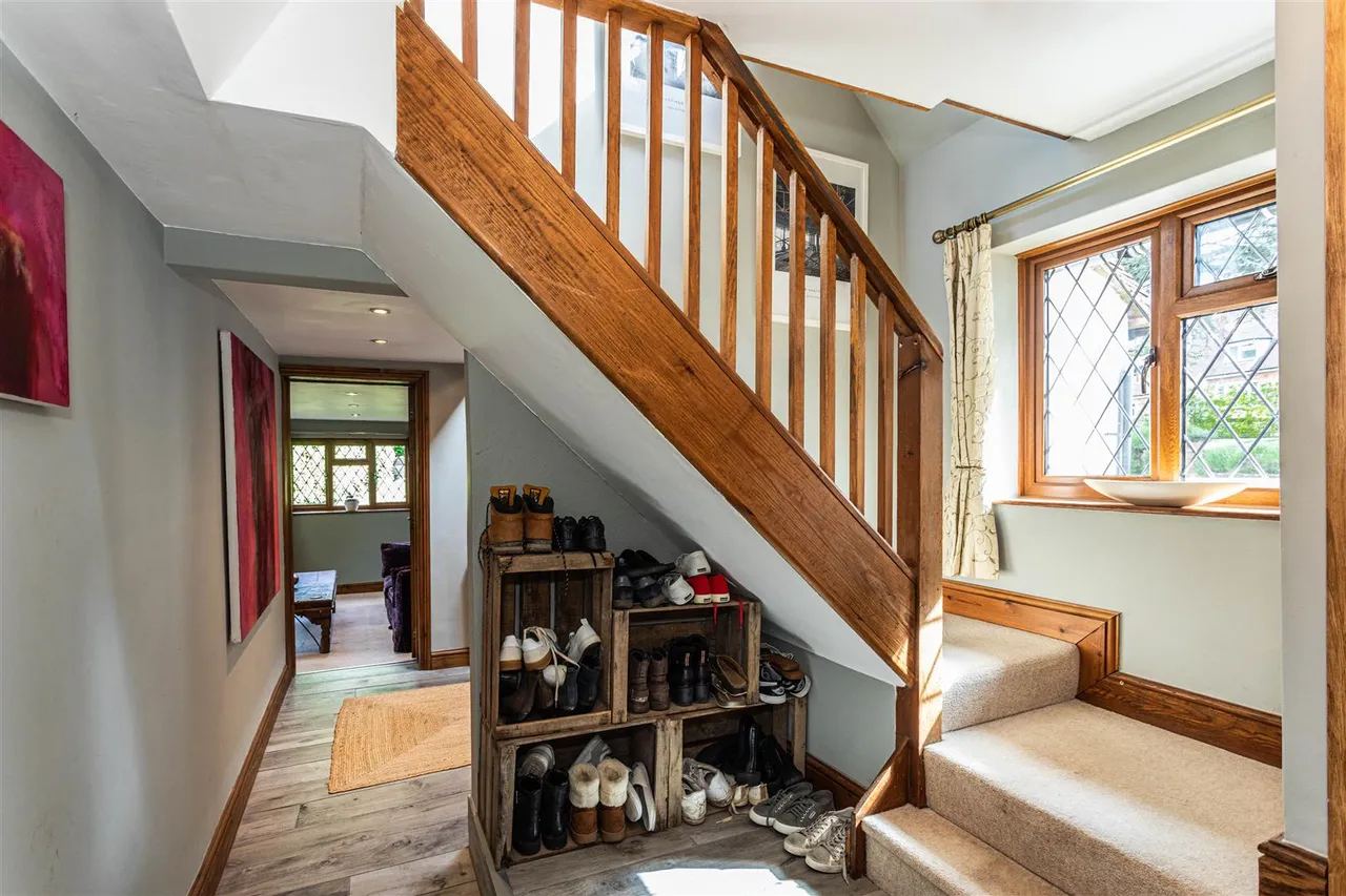 Lewes Road, Ridgewood, Uckfield, TN22 5SL, photo 28