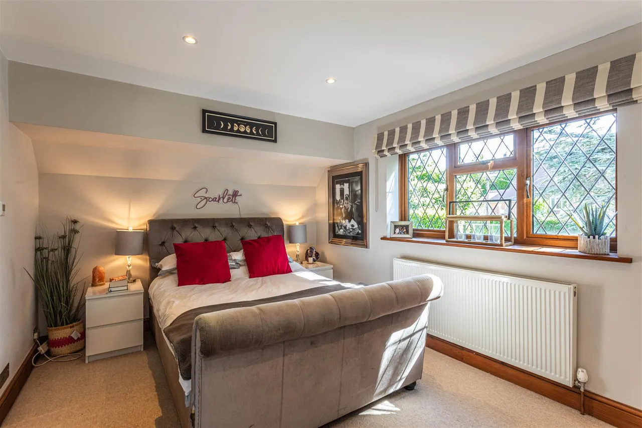 Lewes Road, Ridgewood, Uckfield, TN22 5SL, photo 36