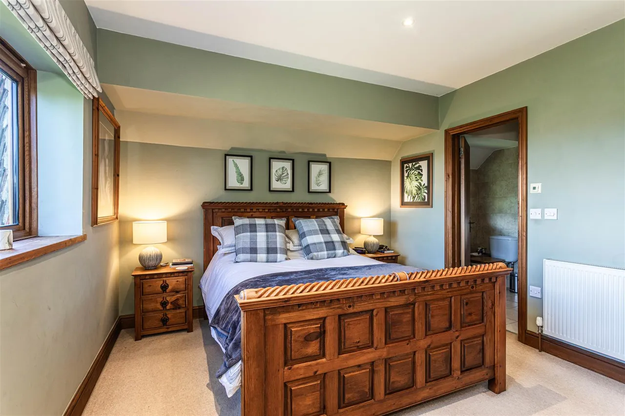 Lewes Road, Ridgewood, Uckfield, TN22 5SL, photo 34
