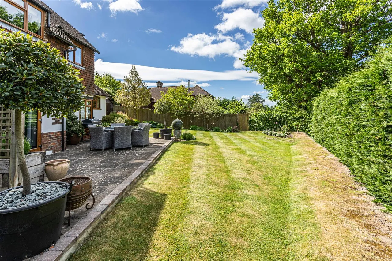 Lewes Road, Ridgewood, Uckfield, TN22 5SL, photo 46