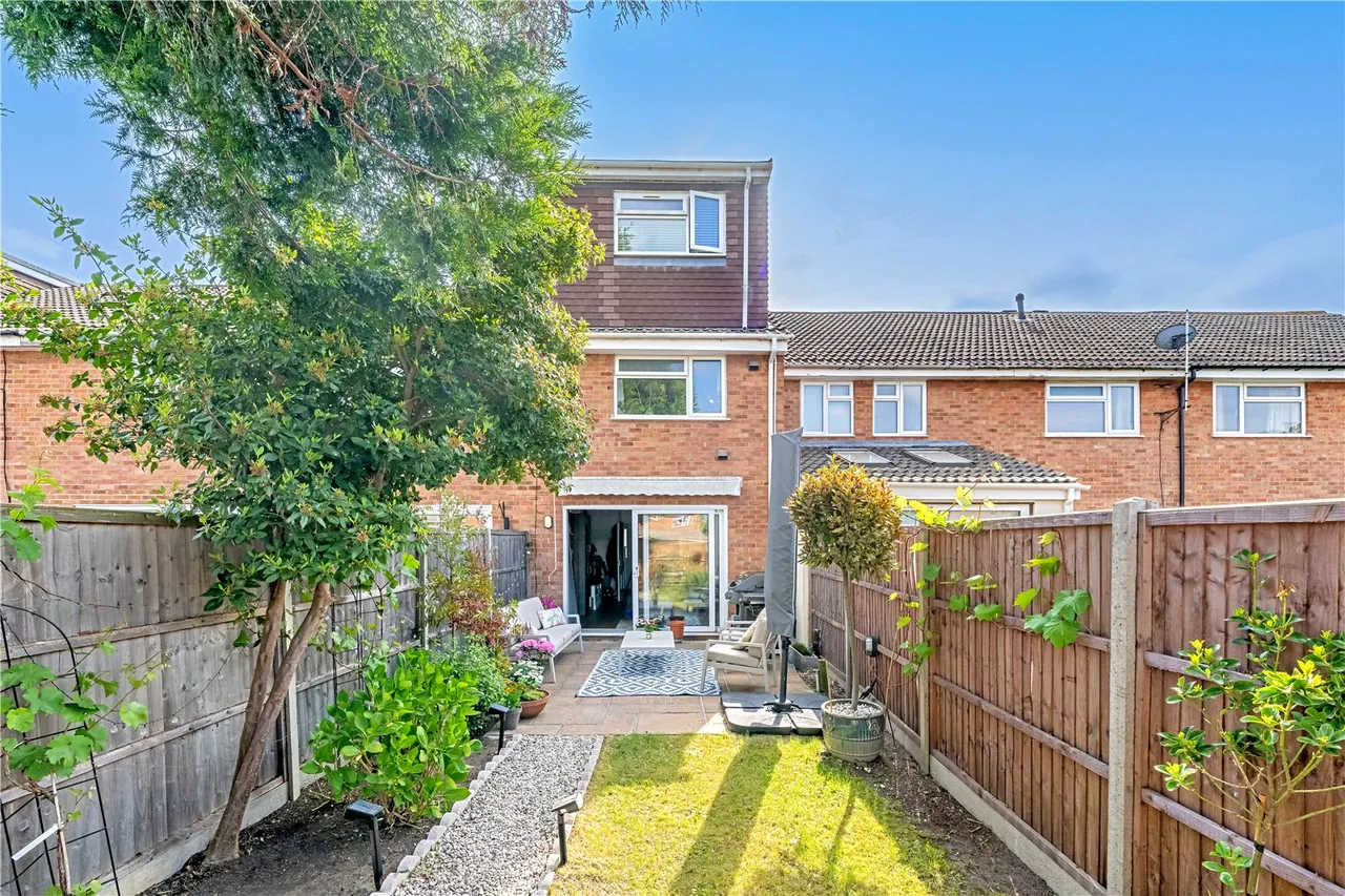 Wordsworth Road, Hampton, TW12 1EW, photo 15