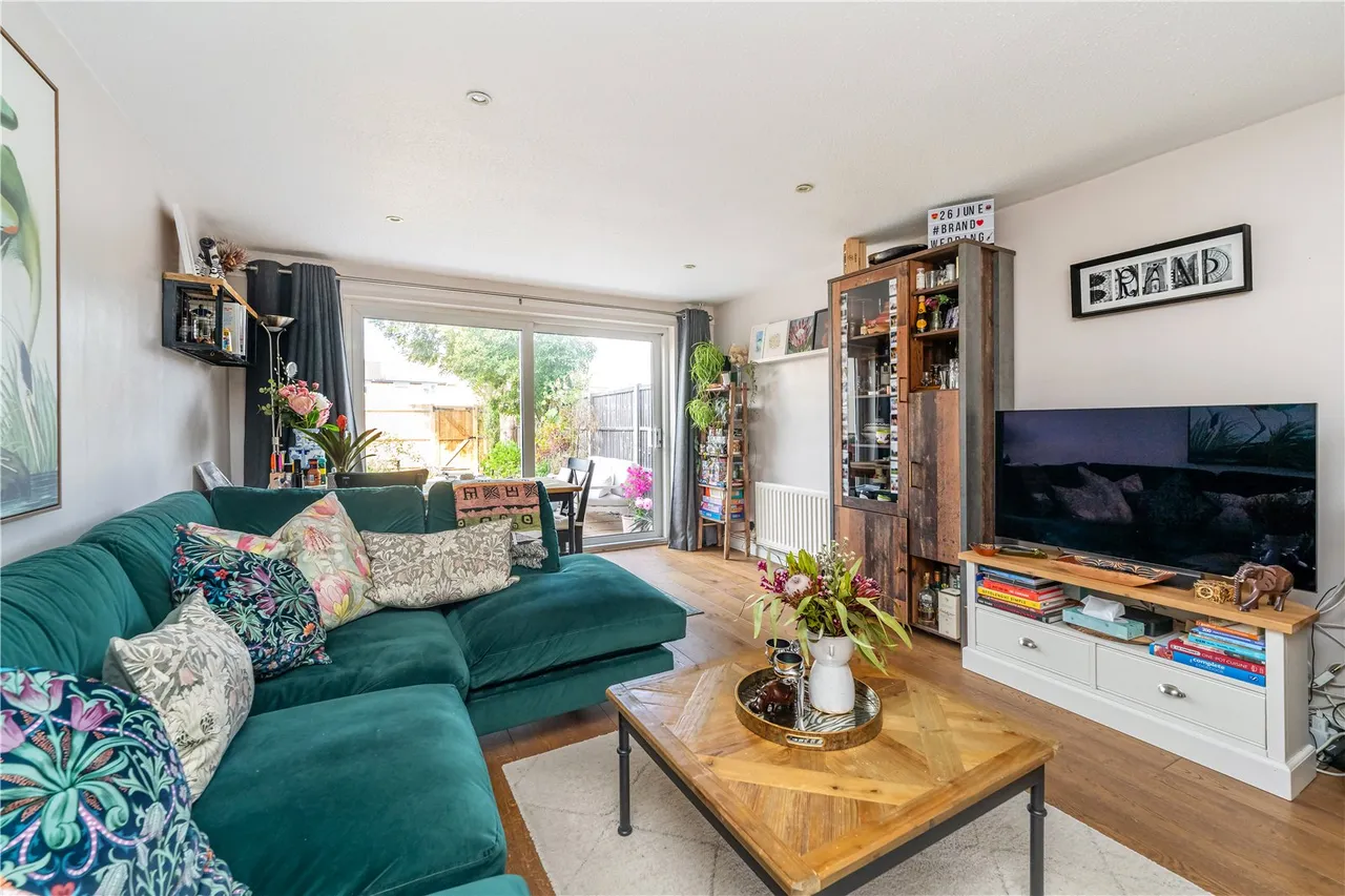 Wordsworth Road, Hampton, TW12 1EW, photo 4
