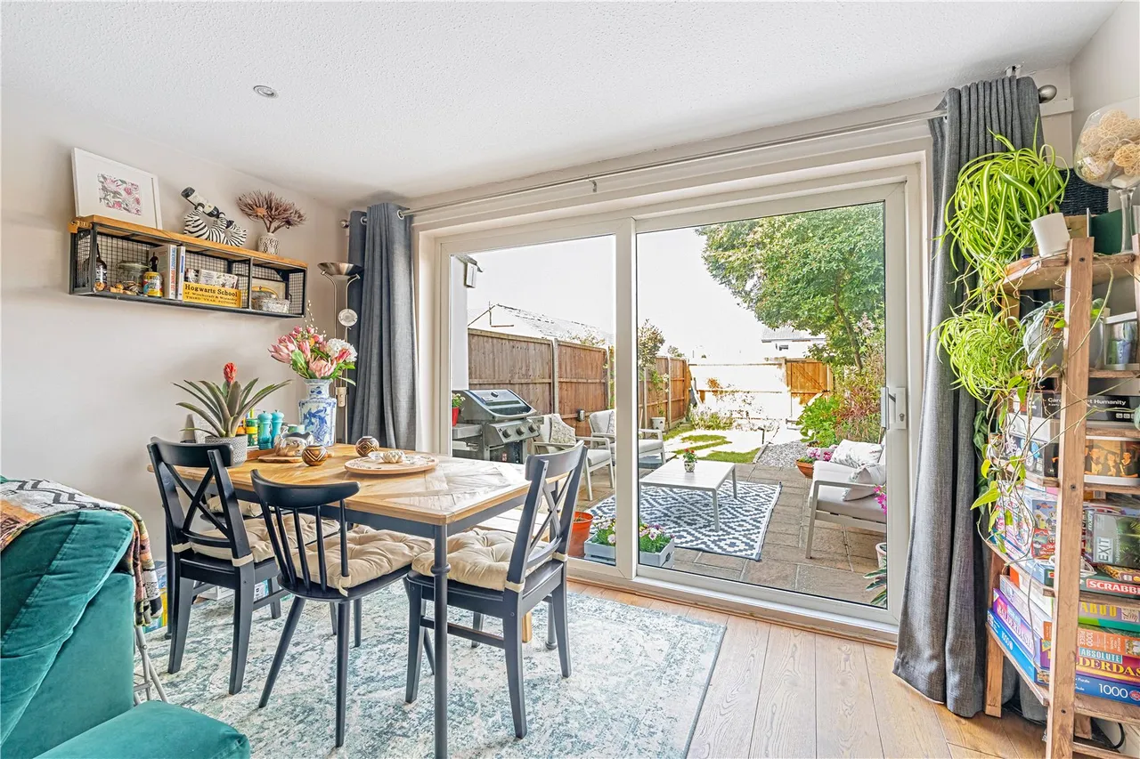 Wordsworth Road, Hampton, TW12 1EW, photo 5
