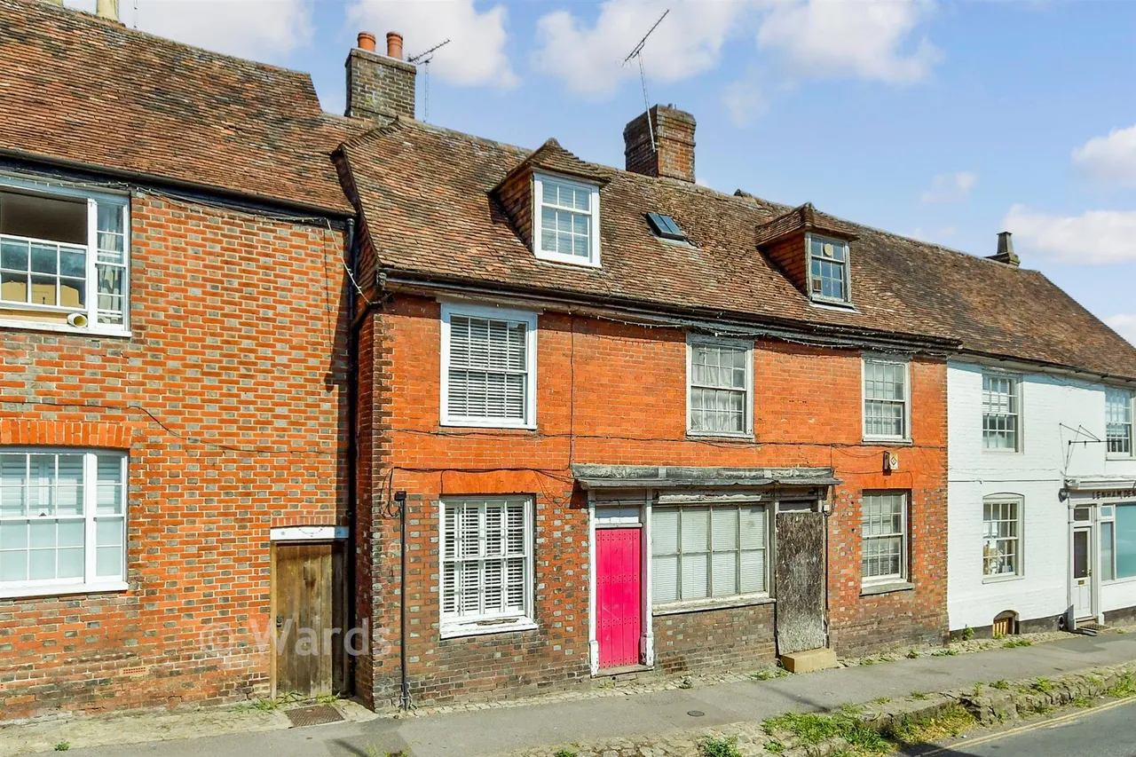 3 bed house for sale, High Street, Lenham, ME17