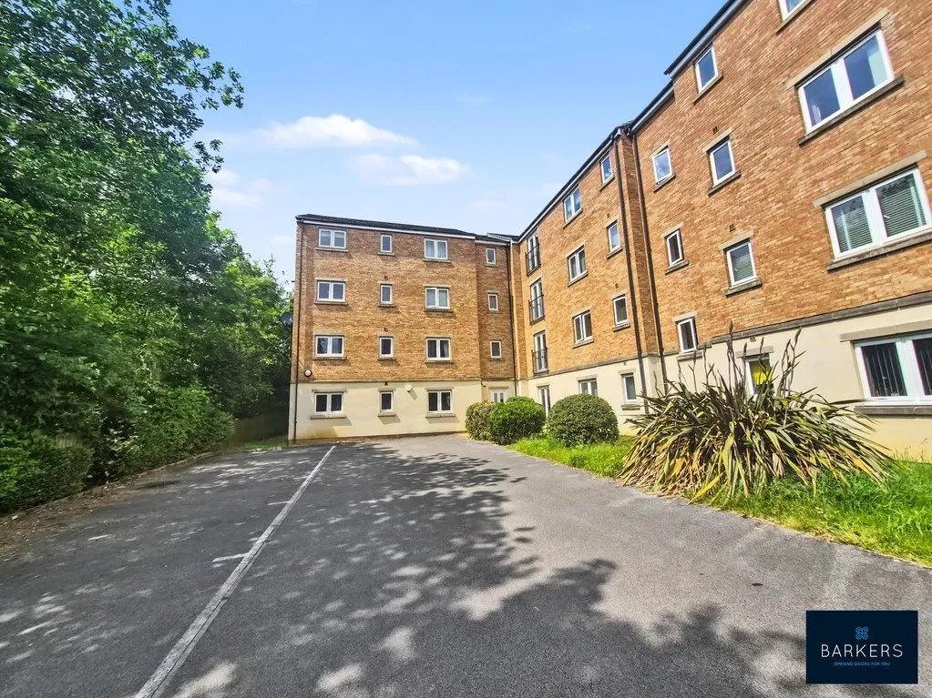 2 bed flat for sale — Laithe Hall Avenue, Cleckheaton BD19 6UA