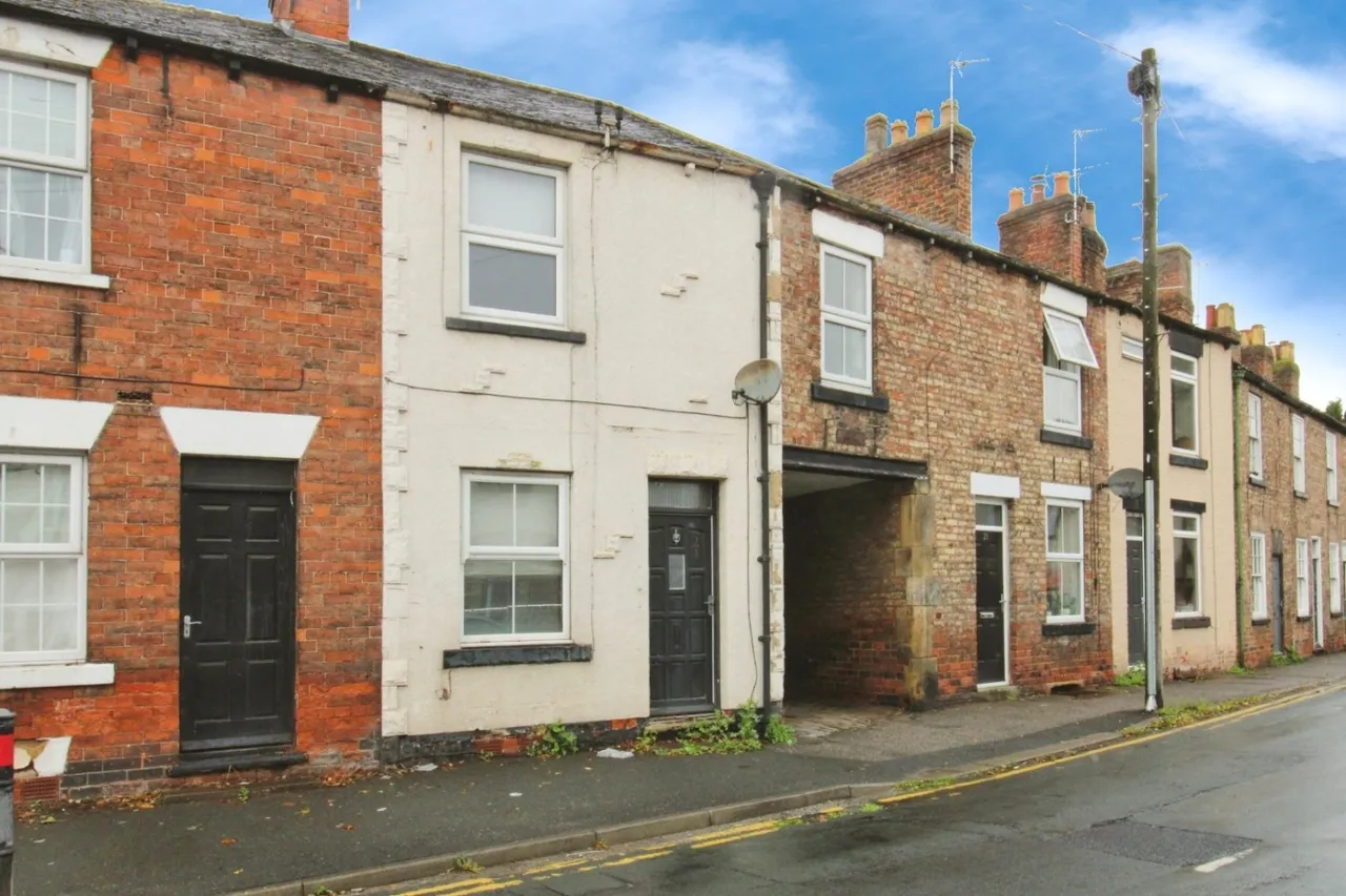 2 bed house for sale — Bondgate, Ripon