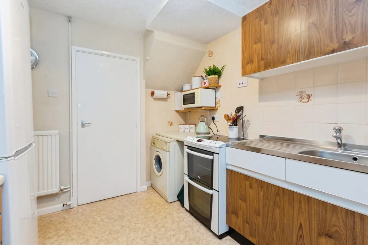 Howard Avenue, Aylesbury, Buckinghamshire, HP21, photo 7