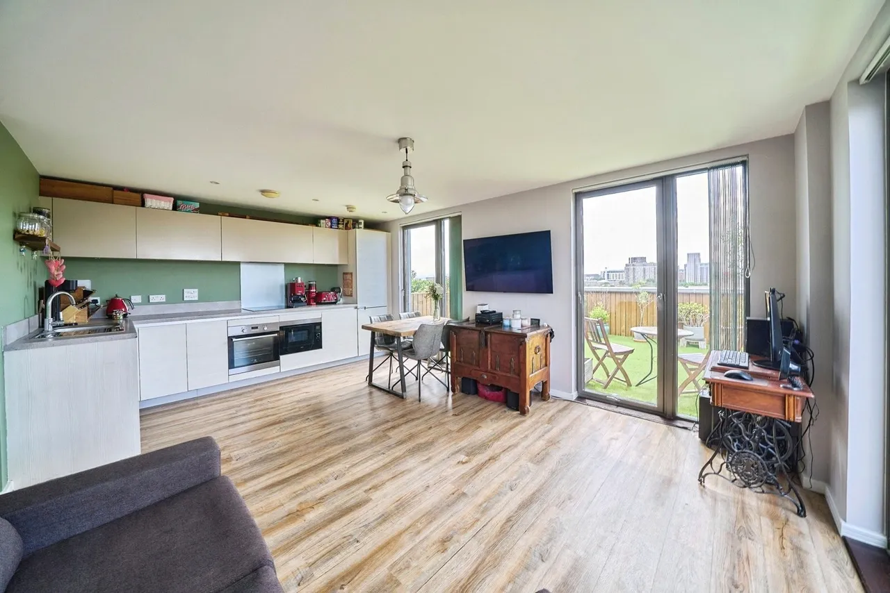 Robertson Road, LONDON, London, E16, photo 9
