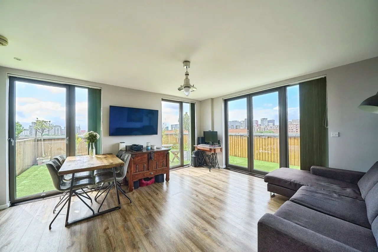 Robertson Road, LONDON, London, E16, photo 6