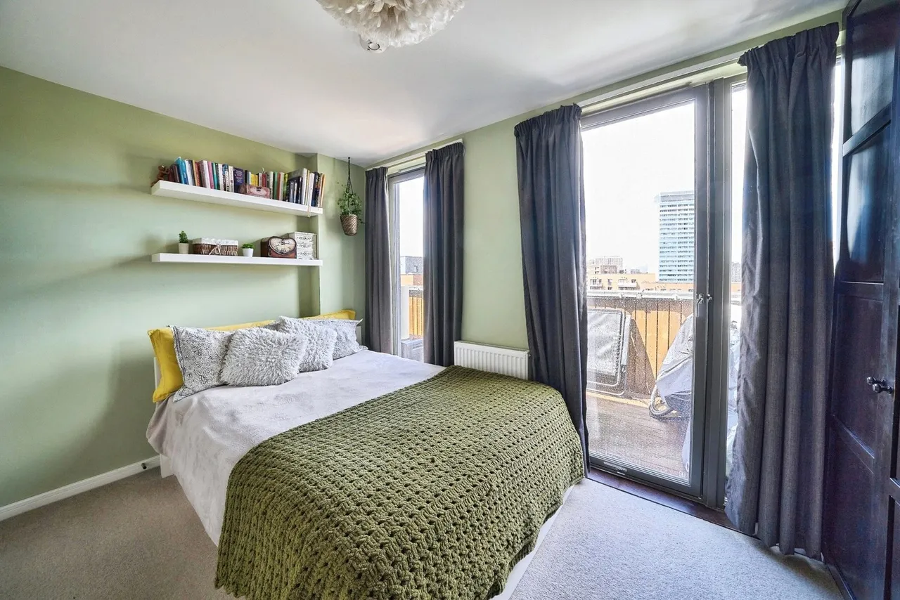 Robertson Road, LONDON, London, E16, photo 11