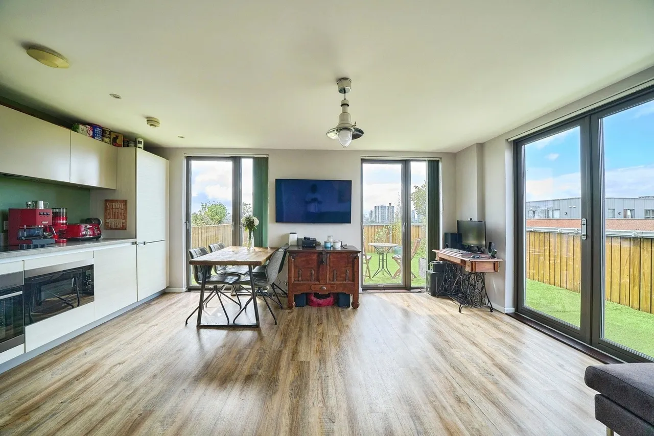 Robertson Road, LONDON, London, E16, photo 7