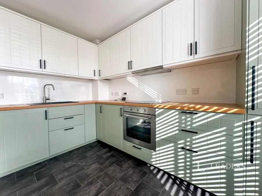 North Street, Gosport, PO12, photo 6