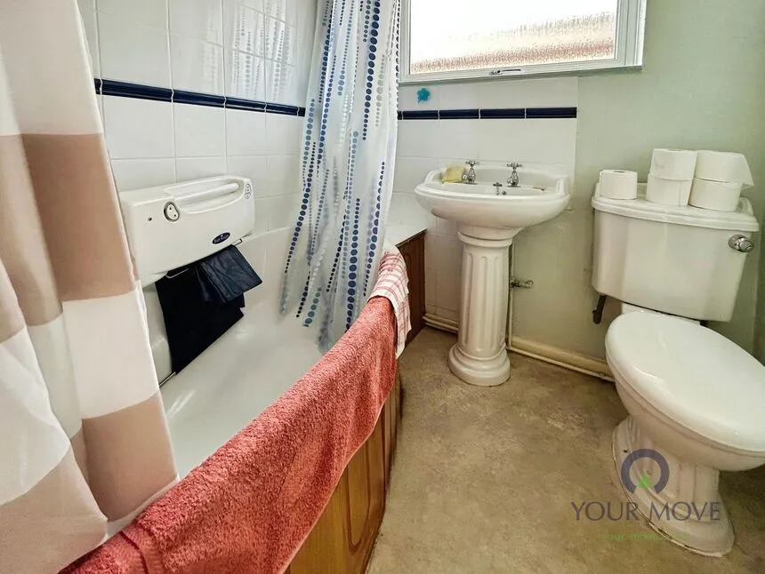 Chiltern Road, Swadlincote, Derbyshire, DE11, photo 8