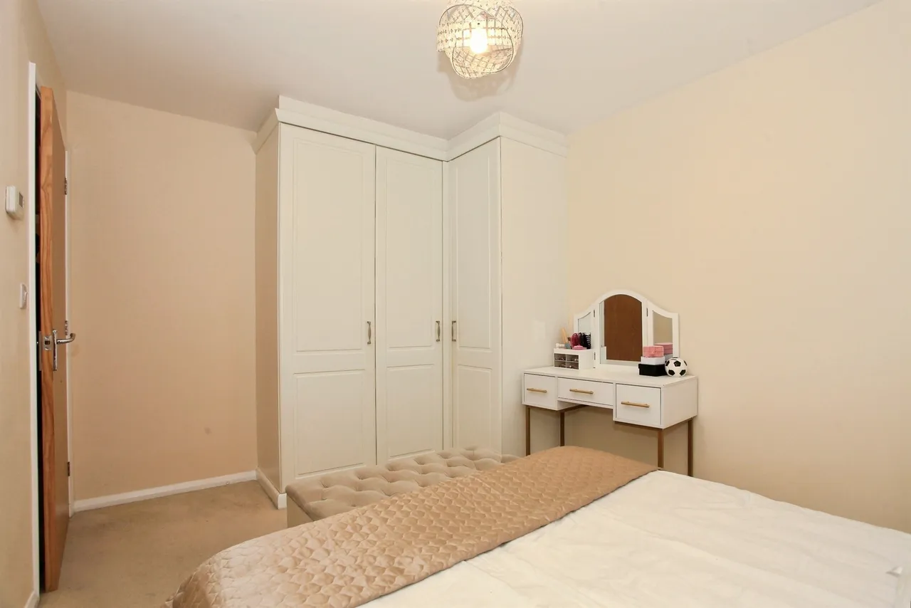 Chancel Court, Thorney, PE6, photo 13