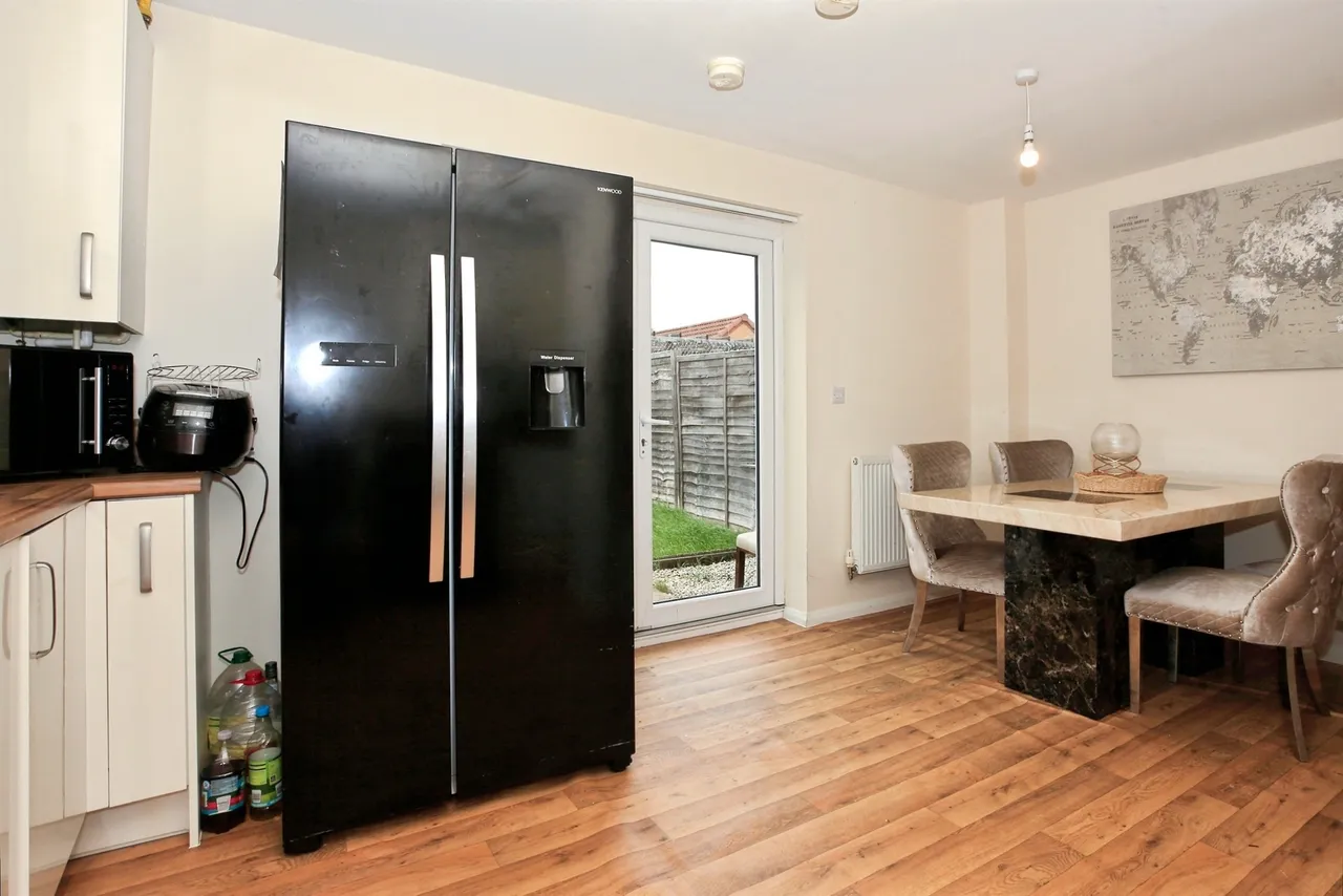 Chancel Court, Thorney, PE6, photo 9
