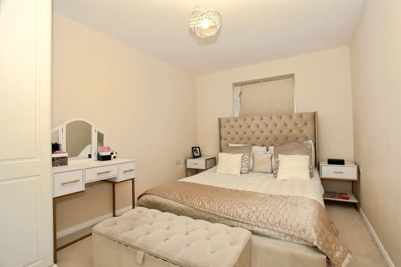 Chancel Court, Thorney, PE6, photo 4