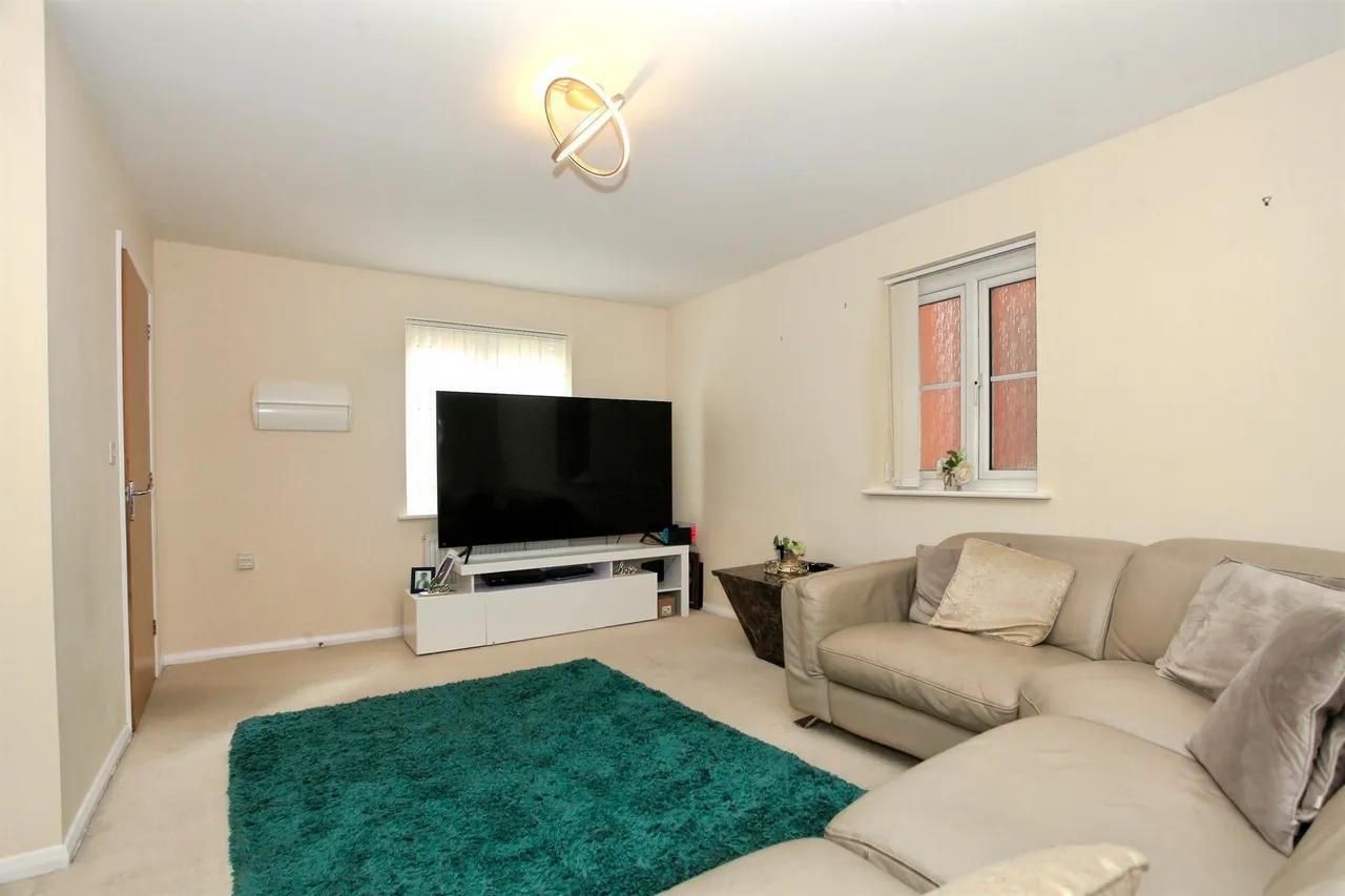 Chancel Court, Thorney, PE6, photo 5
