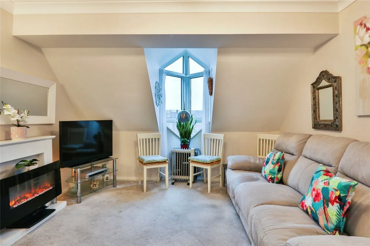 Sunnyhill Road, Poole, BH12, photo 6