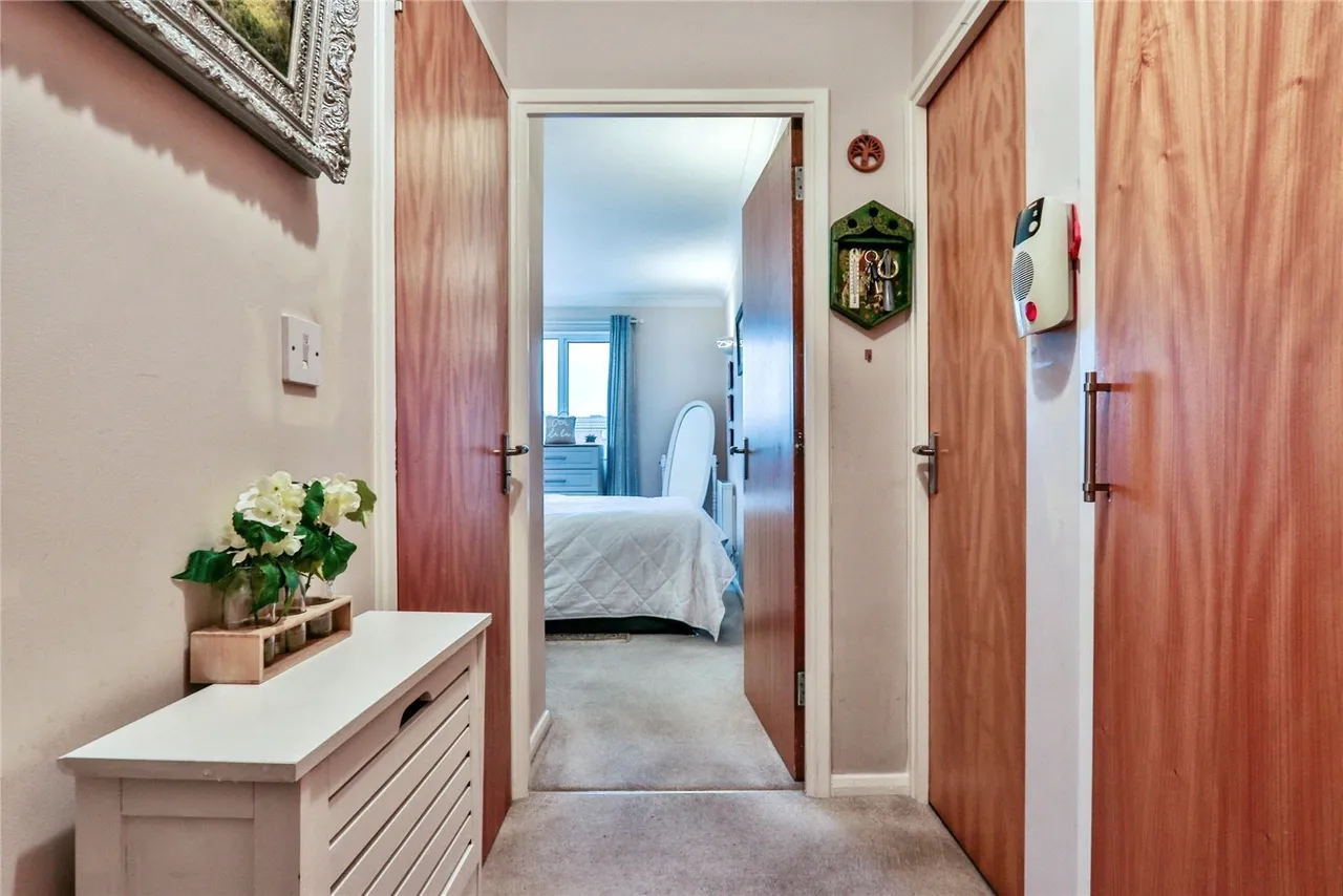 Sunnyhill Road, Poole, BH12, photo 10