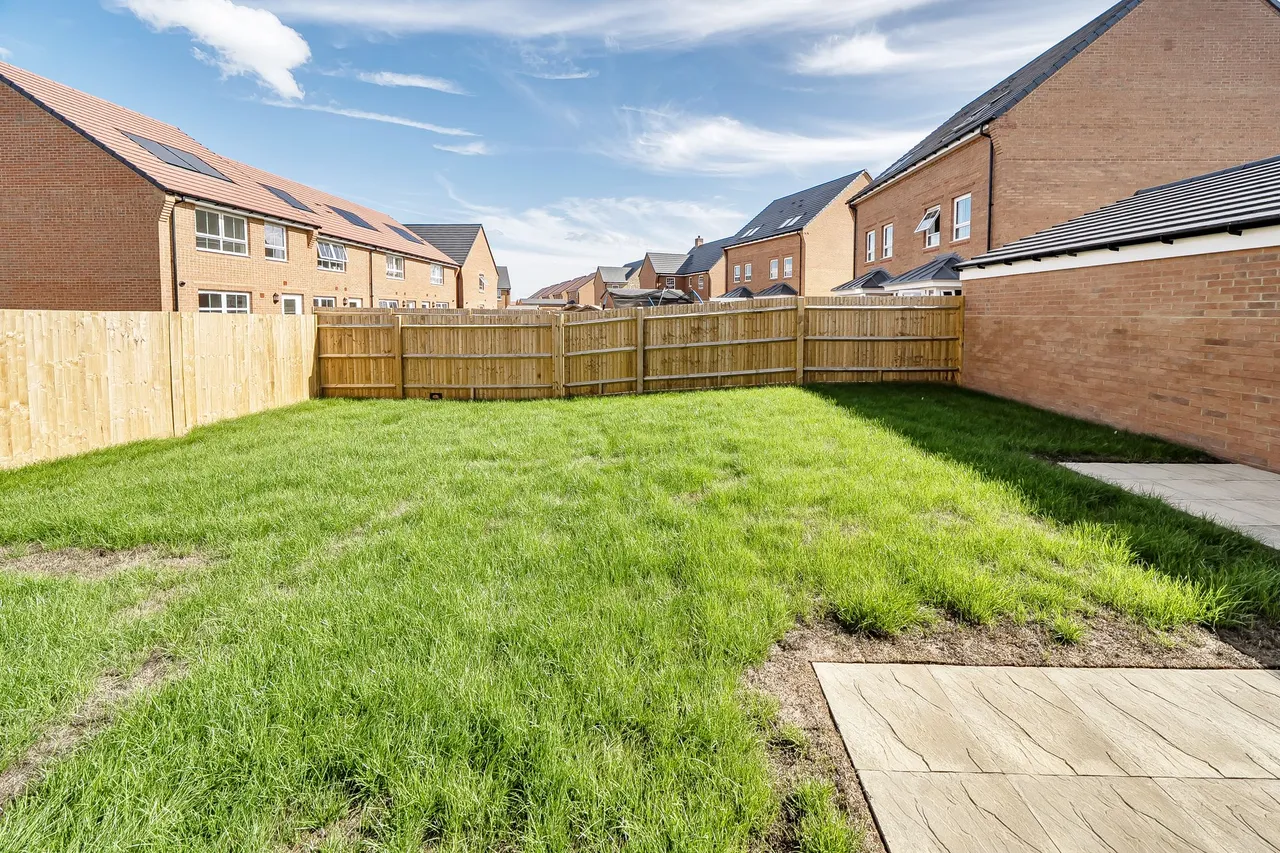 Chalcraft Lane, North Bersted, PO21, photo 12