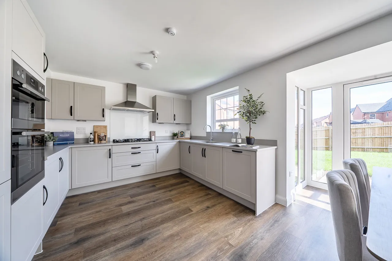 Chalcraft Lane, North Bersted, PO21, photo 10