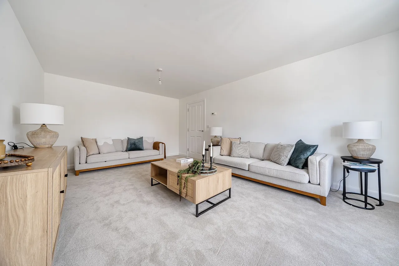 Chalcraft Lane, North Bersted, PO21, photo 4