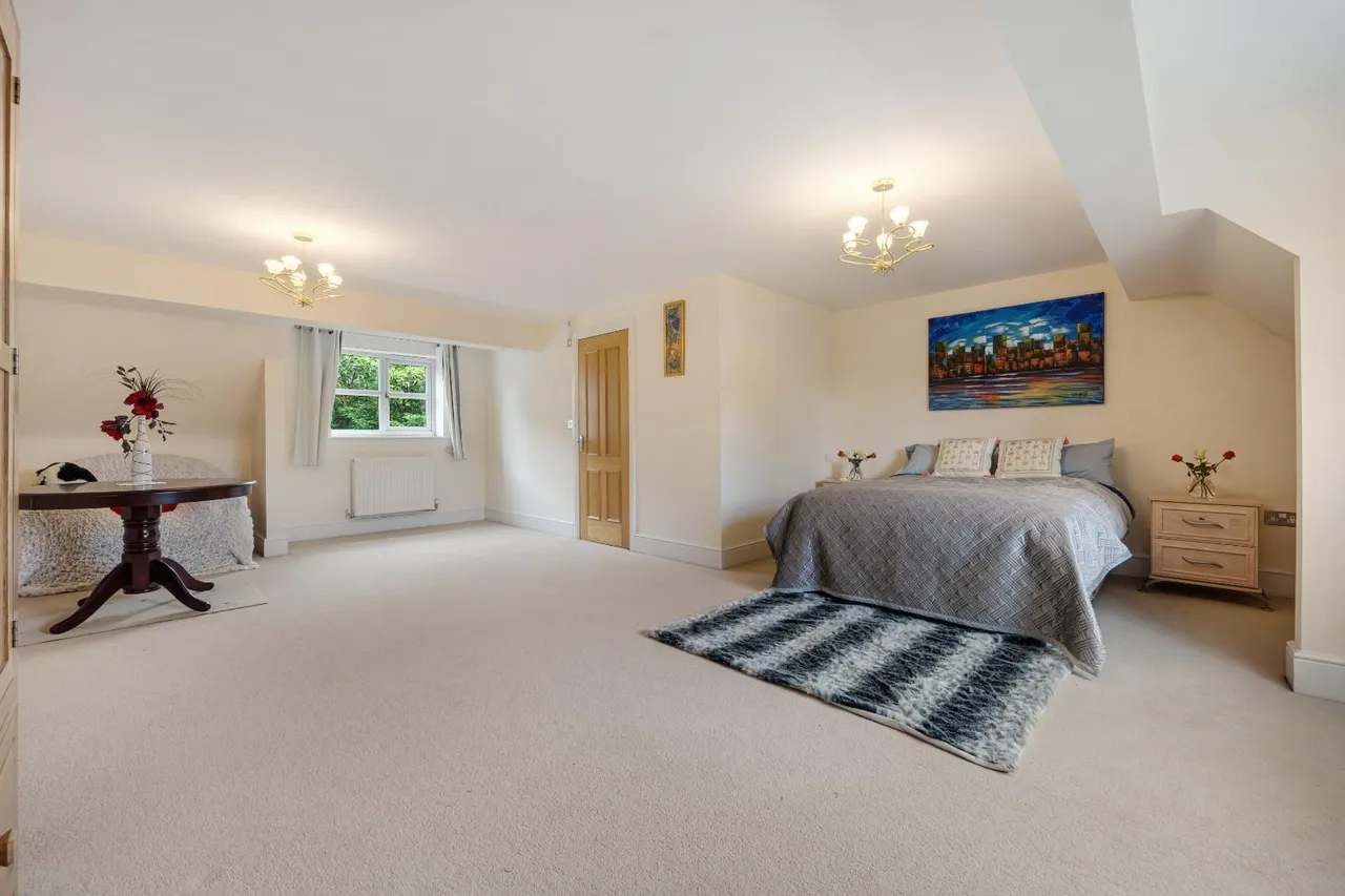 Towncroft Lane, Heaton, photo 32