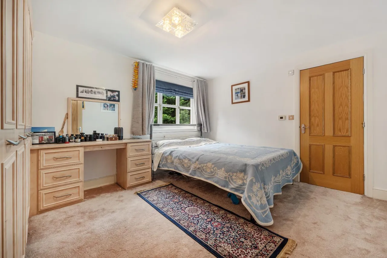 Towncroft Lane, Heaton, photo 24
