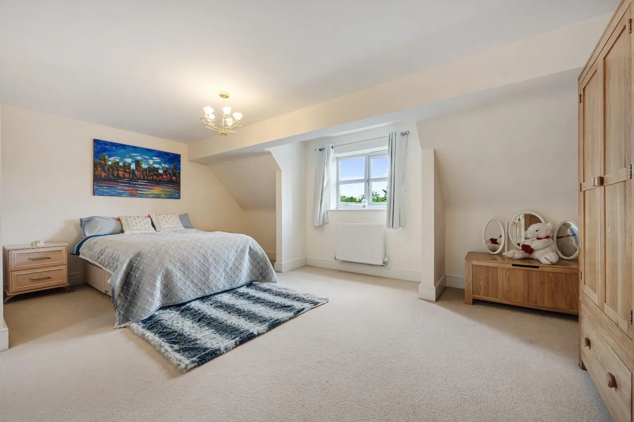 Towncroft Lane, Heaton, photo 31