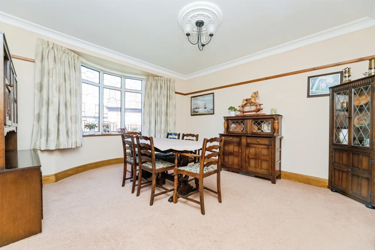 Greenside Lane, Hoyland, Barnsley, photo 5