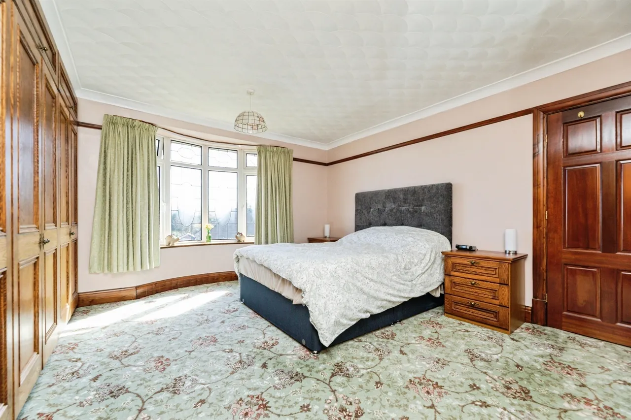 Greenside Lane, Hoyland, Barnsley, photo 9