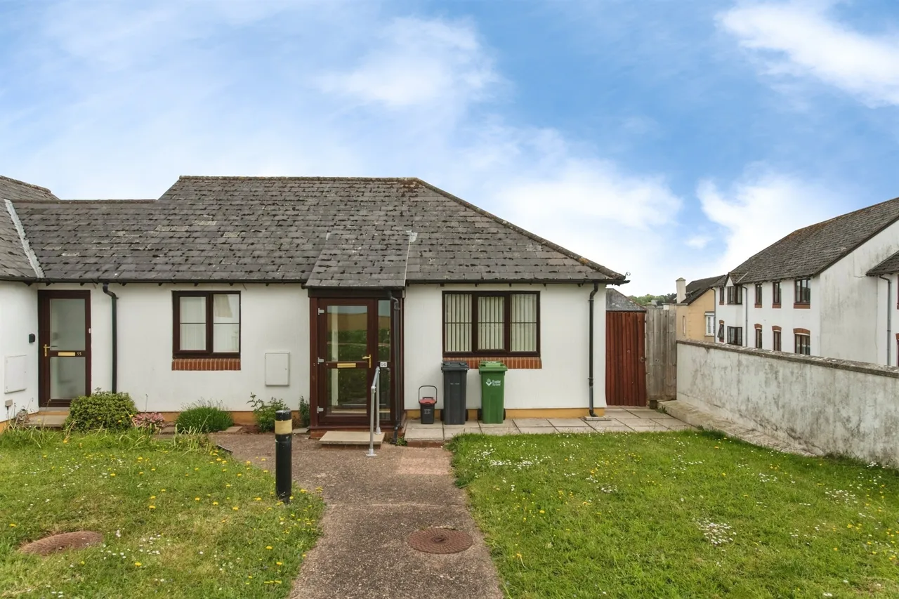 2 bed house for sale — Church Street, Heavitree, Exeter