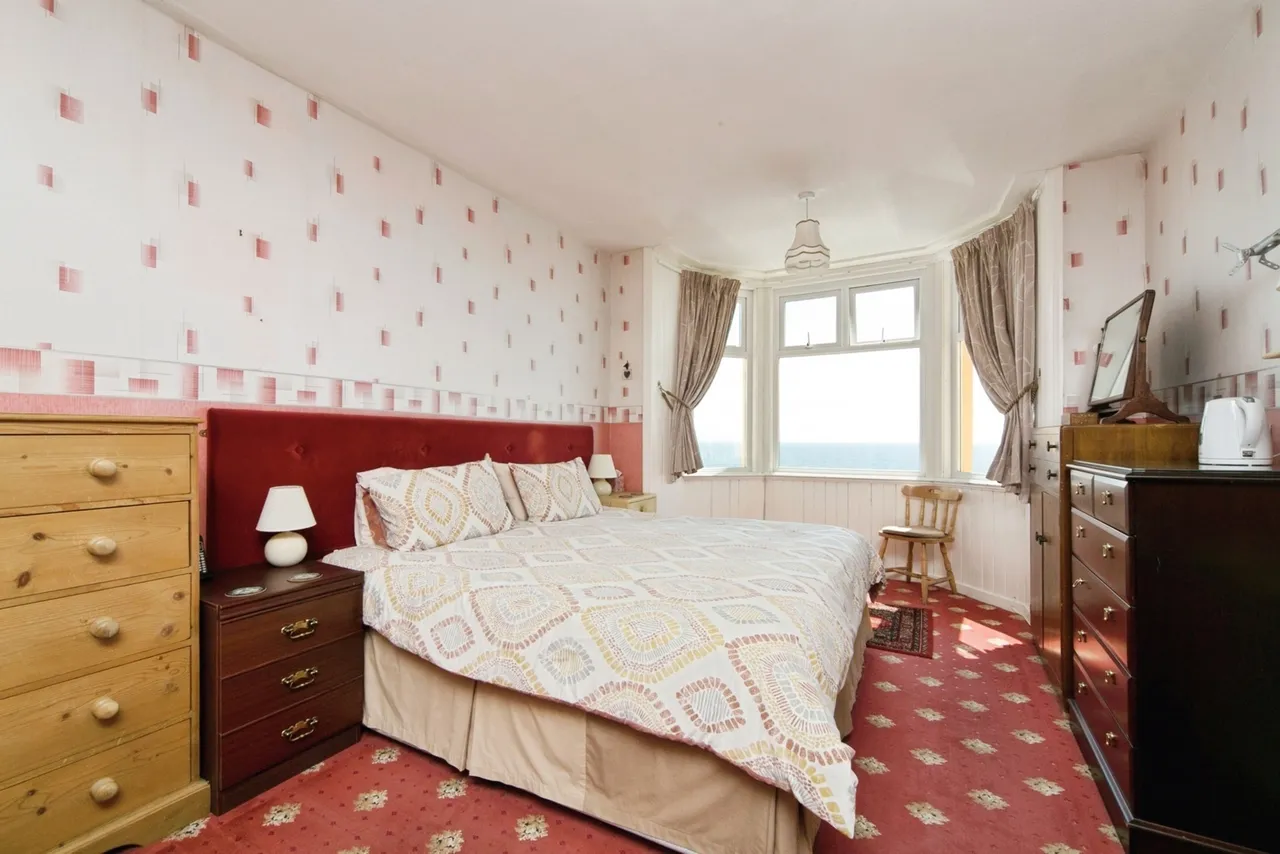Marine Terrace, Criccieth, LL52, photo 14