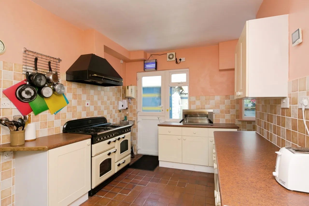Marine Terrace, Criccieth, LL52, photo 5