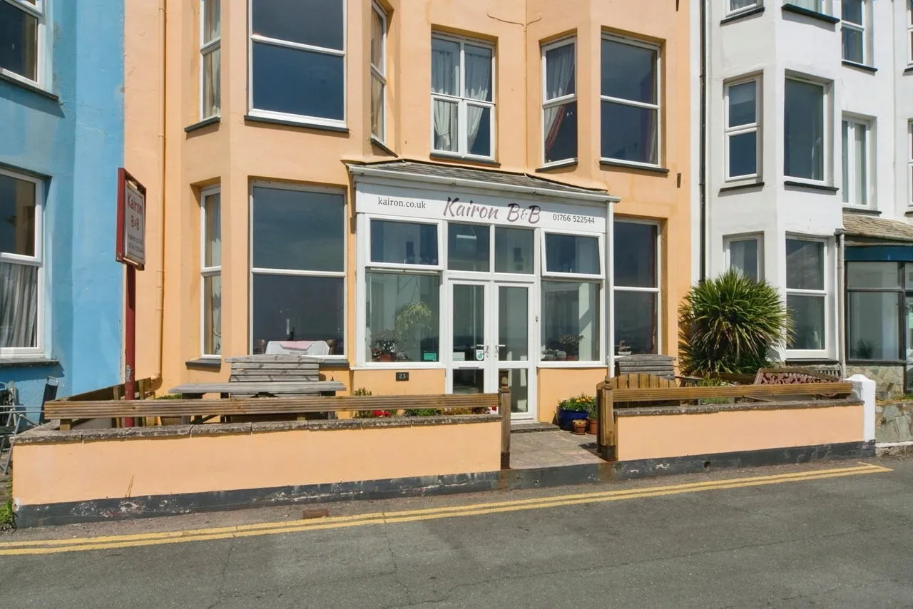 Marine Terrace, Criccieth, LL52, photo 20
