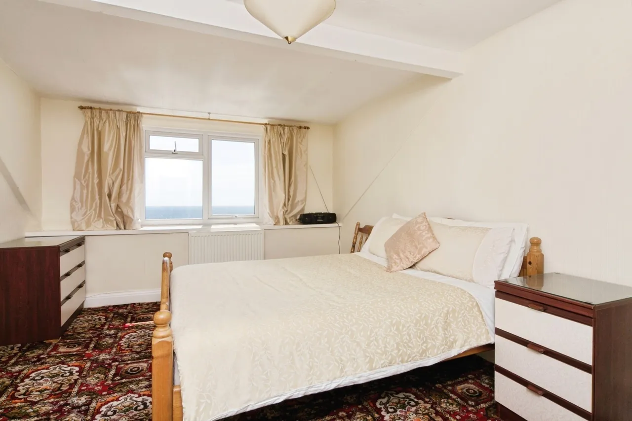 Marine Terrace, Criccieth, LL52, photo 18