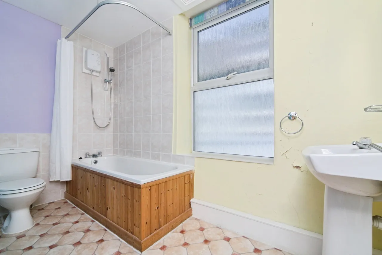 Marine Terrace, Criccieth, LL52, photo 9