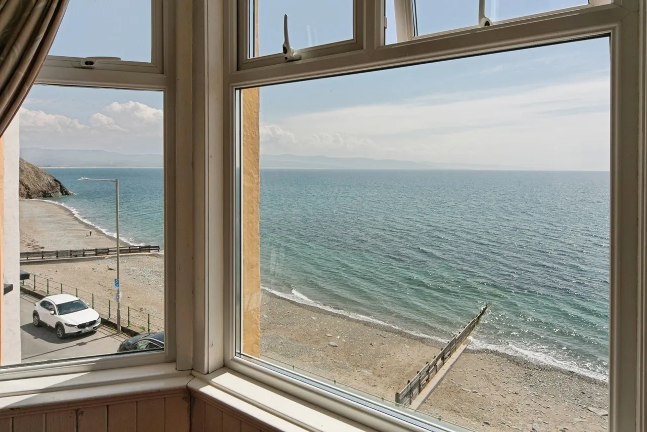 Marine Terrace, Criccieth, LL52, photo 16